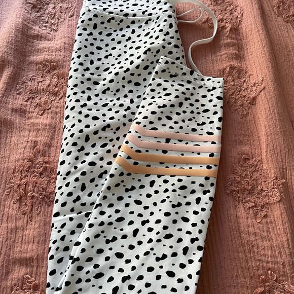 Whitefox X Sarah’s Day White Dalmatian Print Legging - Picture 2 of 6